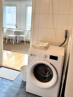 Lovely Stay near Airport, Sauna & Free parking - 8