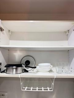 Fully Furnished Makati Condo with FAST Wi-Fi and Queen Bed - 5