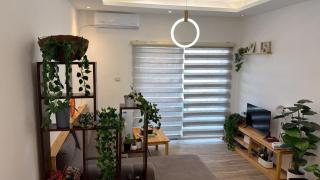 Modern Cozy Studio with Balcony & City View - 9