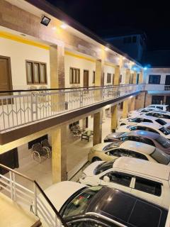 Errum Hotel Naran - 1