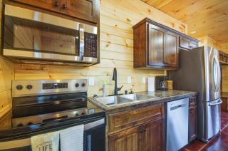 7 Mi to Lucas Oil Speedway! Home w/ Patio & Yard - 3