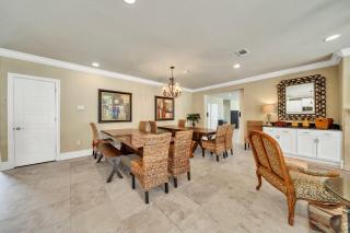 Walking on Sunshine - Golf Cart & Movie Theater 2 Pools Close To The Beach - 4
