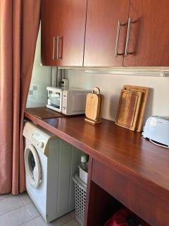 Lindo Apartamento en Punta del Este, ideal para 1 a 3 personas, terraza, parrillero propio y cochera - 4