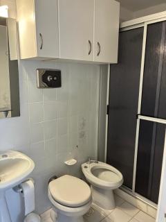 Lindo Apartamento en Punta del Este, ideal para 1 a 3 personas, terraza, parrillero propio y cochera - 2