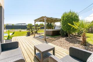Villa avec Piscine chauffée 30 degrés et Spa à 5 minutes des plages - 1