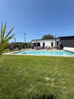 Villa avec Piscine chauffée 30 degrés et Spa à 5 minutes des plages - 2