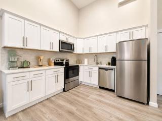 Downtown Loft 1BR Near Yale University with Wifi - 8