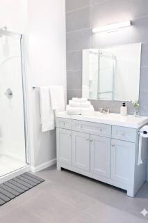 Spacious King 1BR by Wooster Square & Yale - 2