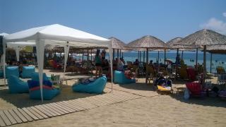 Ikies Luxury Apartments - Ofrinion - 3