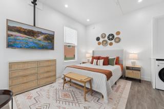 Modern Boxabl Casita Stillwater OK Pasadera 6 - 8