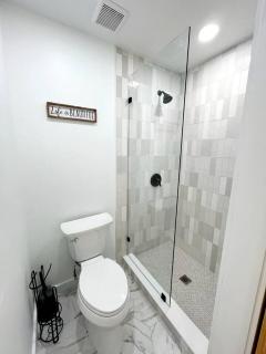 Dreamers Cozy Intimate Cabin Retreat - 1