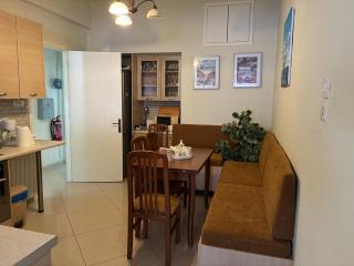 Authentic Greek Garden House in Central Xylokastro - 8
