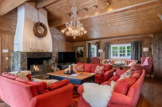 TH622- Premium ski-in,out Chalet with 8 bedroom, jacuzzi, sauna - 9