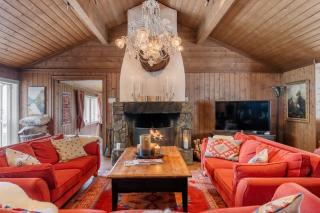 TH622- Premium ski-in,out Chalet with 8 bedroom, jacuzzi, sauna - 4