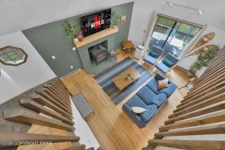 Hot Tub & Fire Pit: Cozy Pines Chalet in Poconos - 5