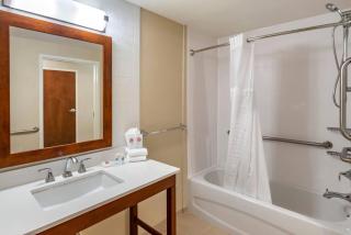 Comfort Suites Midland West - 1