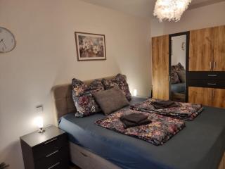 Exklusive Gartenwohnung Blätterzauber, Boutique-Ferienwohnung in Freilassing, nahe Salzburg - 1