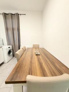 Cozy Studio Near U3 Station - 6