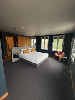 The Huntsman Inn - 4