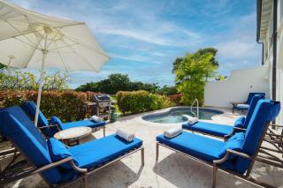 Westmoreland Villa with Pool and Golf Views - Cherry Red - 8