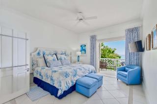 Steps from the Sea with a Plunge Pool - Chanel No. 5 - 1