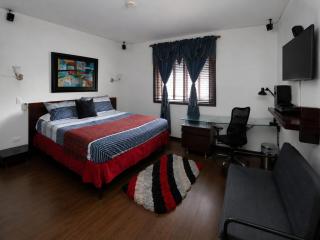 hostal cf bed y breakfast - 0