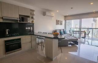 Apartamentos en edificio con piscina y gimnasio disponibles - 0