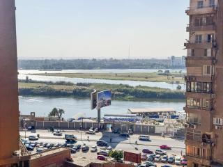 2-Bedrooms Hotel Standard l Direct Nile view - Free WiFi - 5