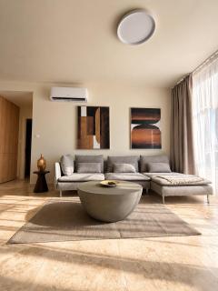 Avalon Gardens A202 - Designer Resort Apartment - 6