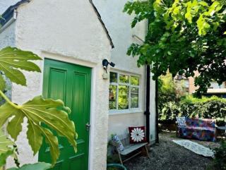 Wimbledon Cottage - 0