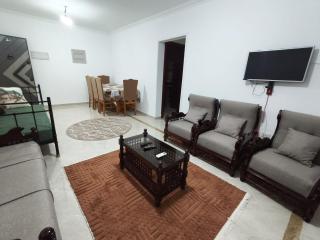 F23B72 شقة فاخرة مكيفة - سكن مصر العلمين -دخول بوابات مارينا -Luxury AC Apartment - Sakan Misr Alamein - Marina Access - 6