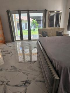 2BR Villa Private Pool Walk to Playa Laguna Beach - 9