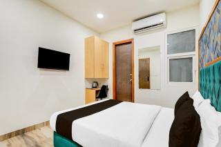 Super Townhouse Hotel Silver Saffron - 0