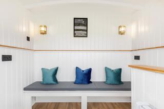The Boatel at Mayo Glamping - 3