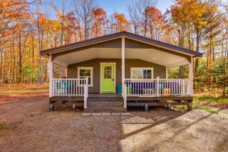Traverse City Cabin w/ Nearby Hiking & Lake! - 0