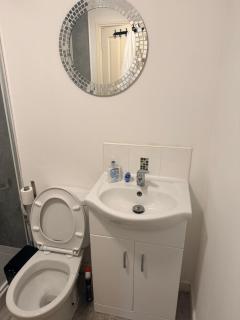 Room in Mansfield Woodhouse - 5