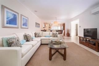 By Beach Townhouse with Plunge Pool - Palisades 6A - 8
