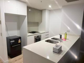 Panoramic Ocean 2BR, Gold Coast Spa & Pool - 3