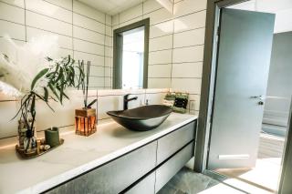Riverside SPA Residence - 4