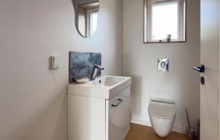 Nice Home In Ebeltoft With Wifi - 1