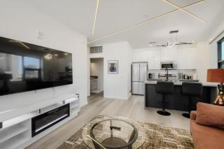 Rainbow Road Loft - 6