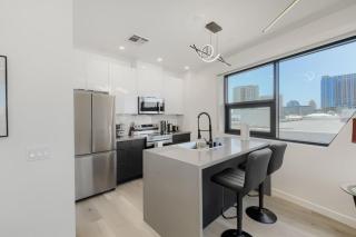 Rainbow Road Loft - 3
