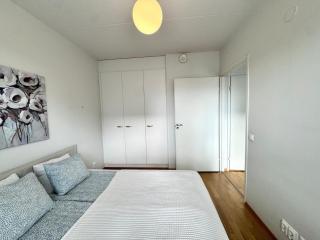 Lovely Stay near Airport, Sauna & Free parking - 1