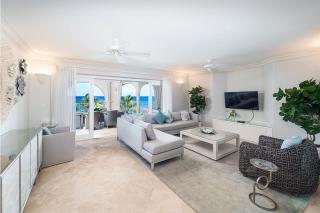 Modern Beachfront Condo - St Peters Bay 402 2 bed - 6