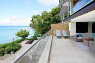 Oceanfront luxury - Portico 1 - 0