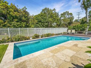 Alma Bay Holiday Unit 2 - 4