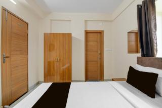 Hotel O Golden Aura Near Netaji Subhash Chandra Bose international Airport - 1