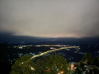 Mountain-view Room at Kashmir Point, Min to GPO - 6