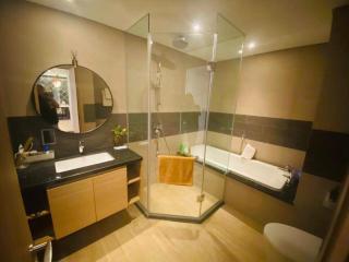 The Sandy Homestay - BayScape View - Citadines Marina Ha Long - 2