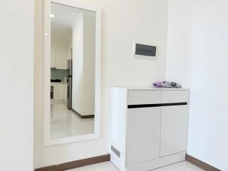 Landmark Elegant 1BR with Stunning High-Floor City Views - 4